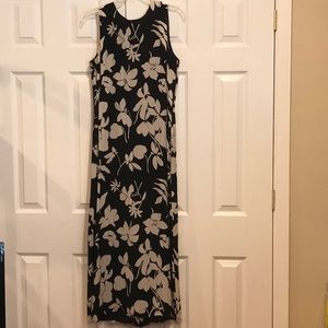 Vision Apparel Maxi Dress